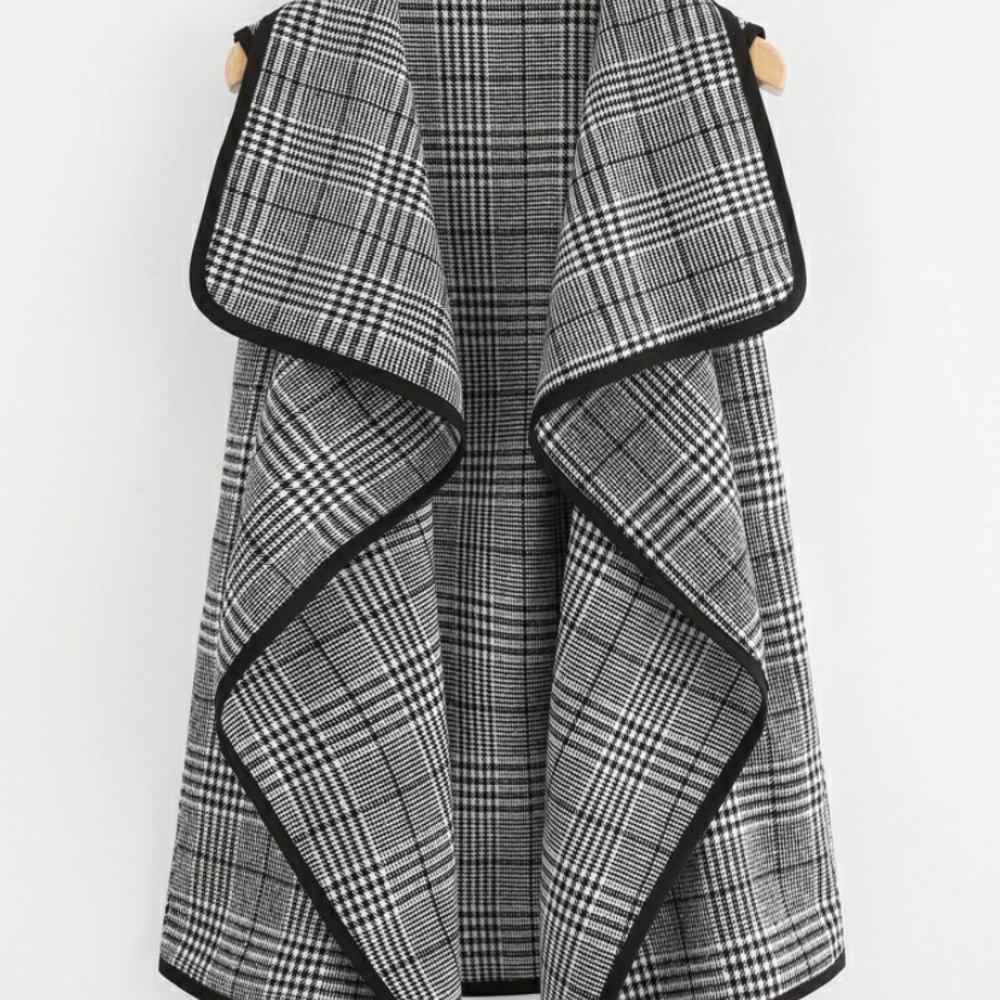 NWOT Contrast Binding Wales Check Waterfall Coat